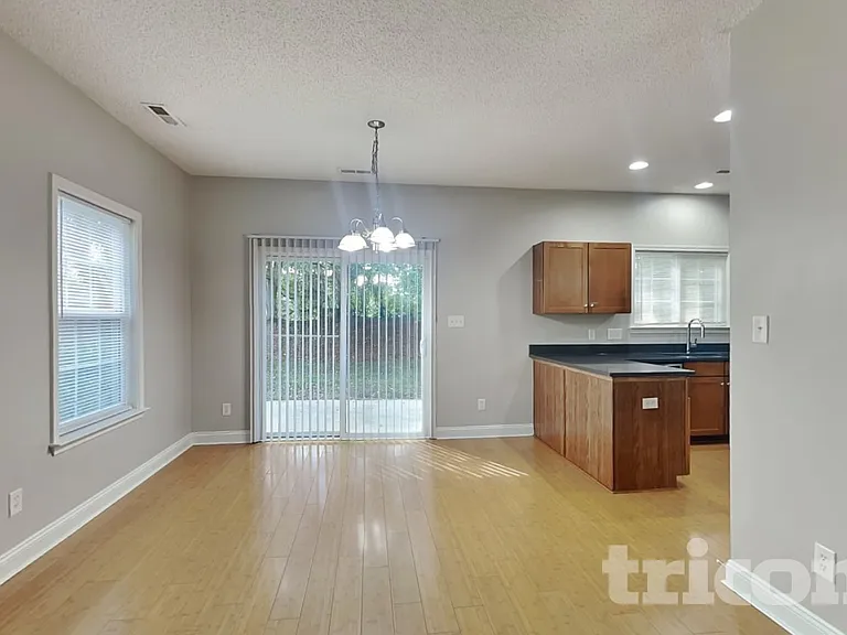 13706 Traherne Ct — Photo 4