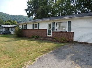 118 Starlight Dr, Elizabethton, TN 37643