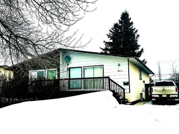 9224 S 112a Ave, Grande Prairie, AB T8V 3G7