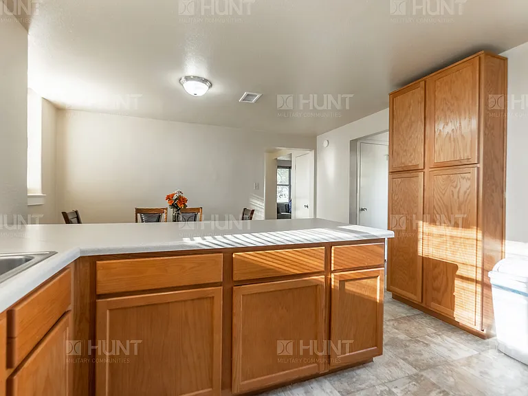 3B E St W #689B — Photo 3