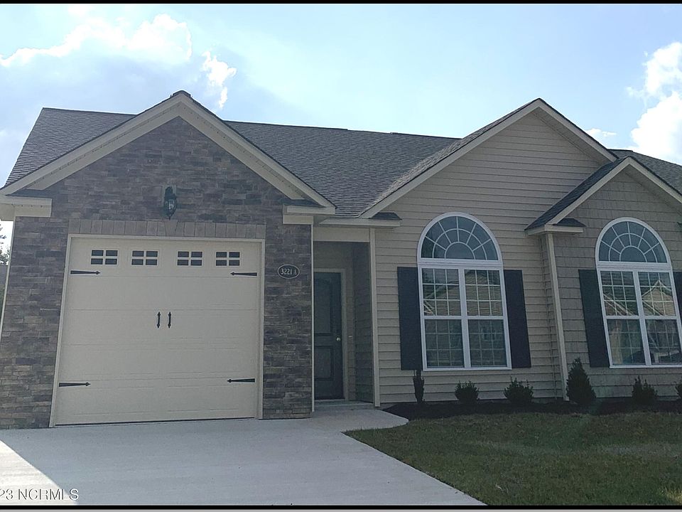 1st image of 3221 Gordon Drive #A
