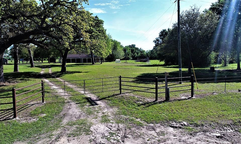 1st image of 1125 County Road 3455a