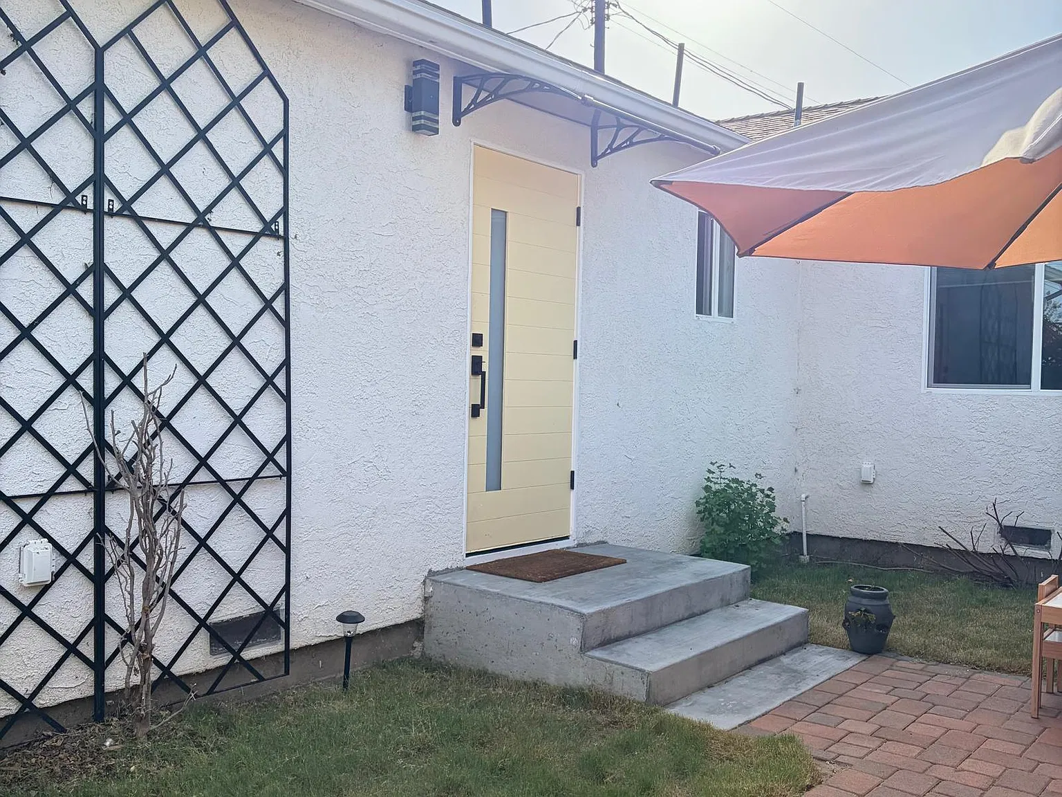 3 bed, 1200 sqft, $3,750 — Photo 4