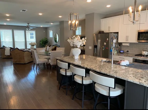 9303 Bauer Vista Dr, Houston, TX 77080