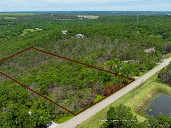 E Mountain Rd, Bartlesville, OK 74003