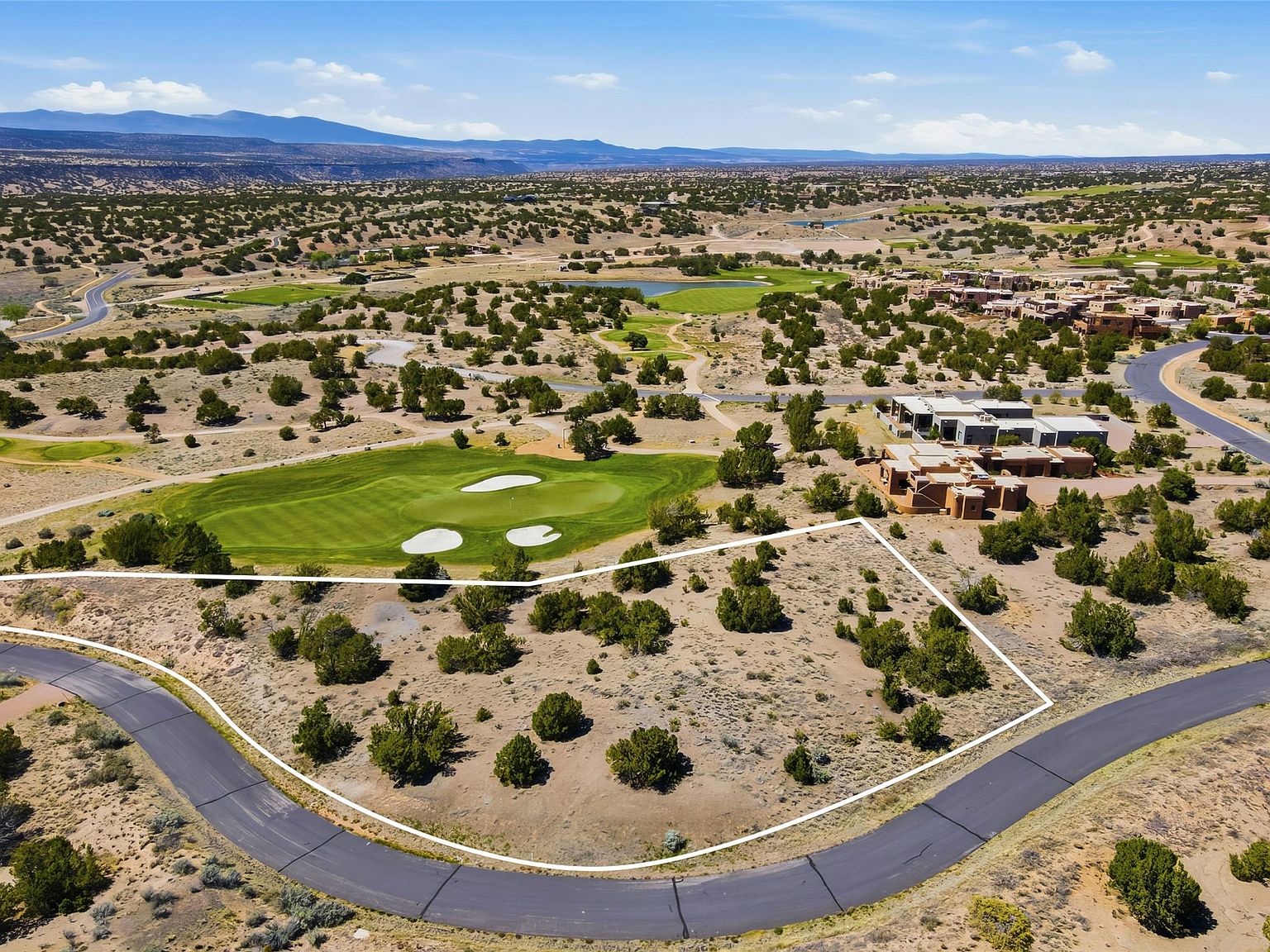 3 Plaza Velasquez Lot 44