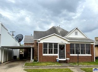 804 N Court St, Sullivan, IN 47882