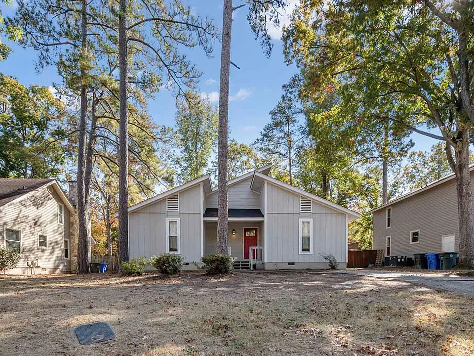326 Whipple Tree Ln