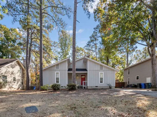 326 Whipple Tree Ln, Fayetteville, NC 28314