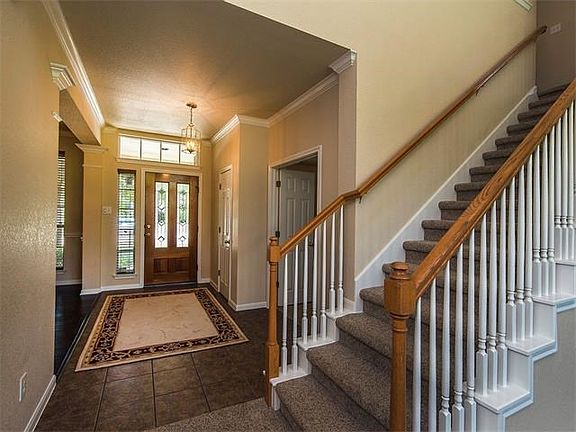 4th image of 11429 Carnelian Dr