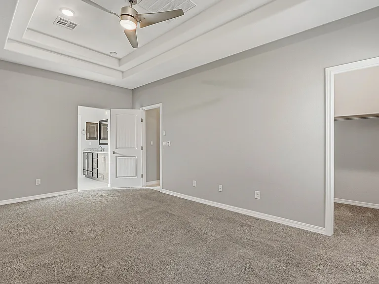212 Lydia St — Photo 23