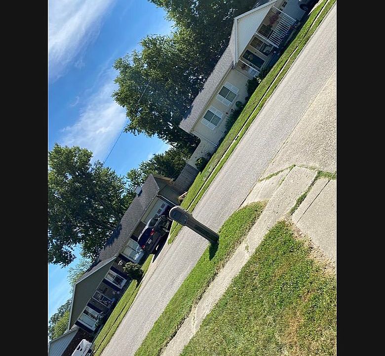 2nd image of 1300 Mayfair Dr