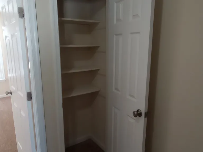 322 Dennison Ct — Photo 15