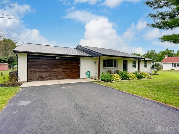 2990 Old Clifton Rd, Springfield, OH 45502