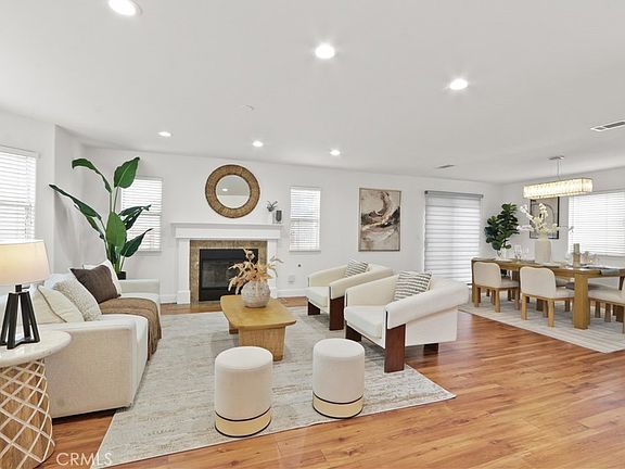 5th image of 576 Tedford Way