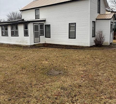 2nd image of 206 Fremont Street