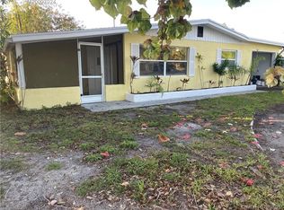 2284 SE Washington St N, Stuart, FL 34997