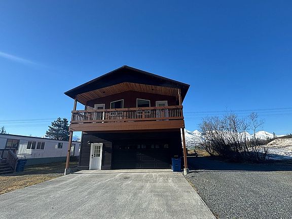 2nd image of 154 Robe River Dr