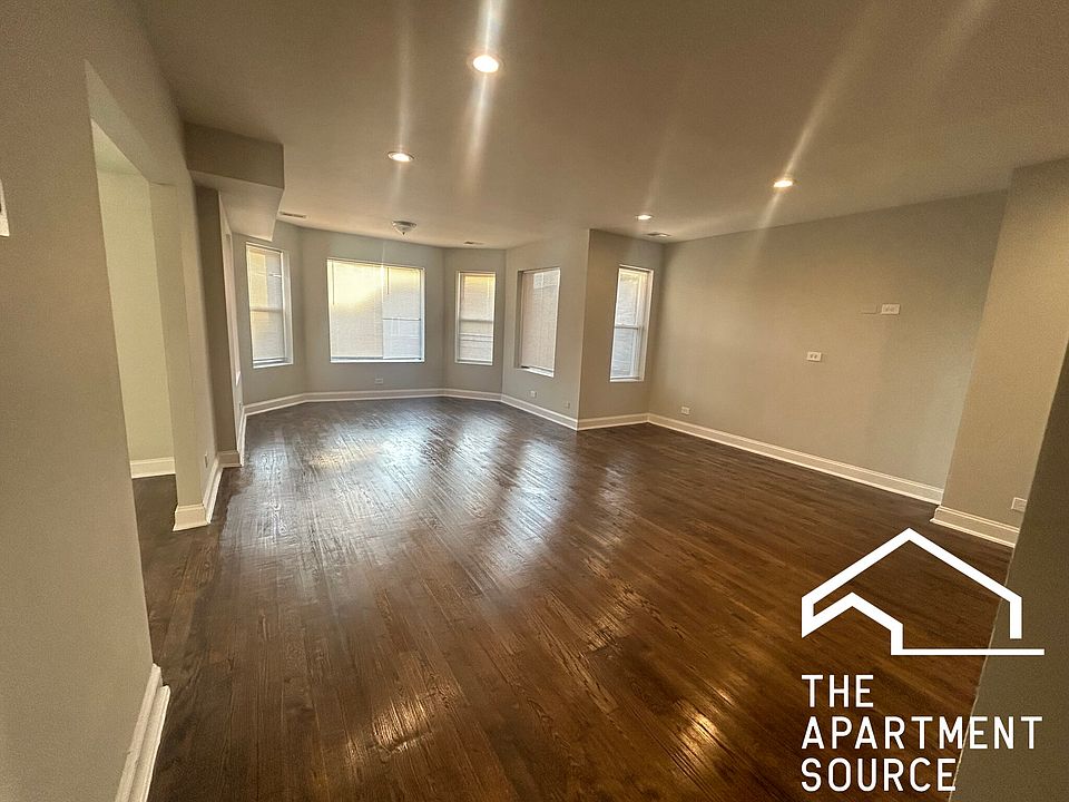 1st image of 6917 S Paxton Ave #2