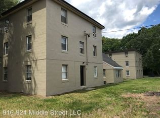 916 Middle St APT 11, Bristol, CT 06010