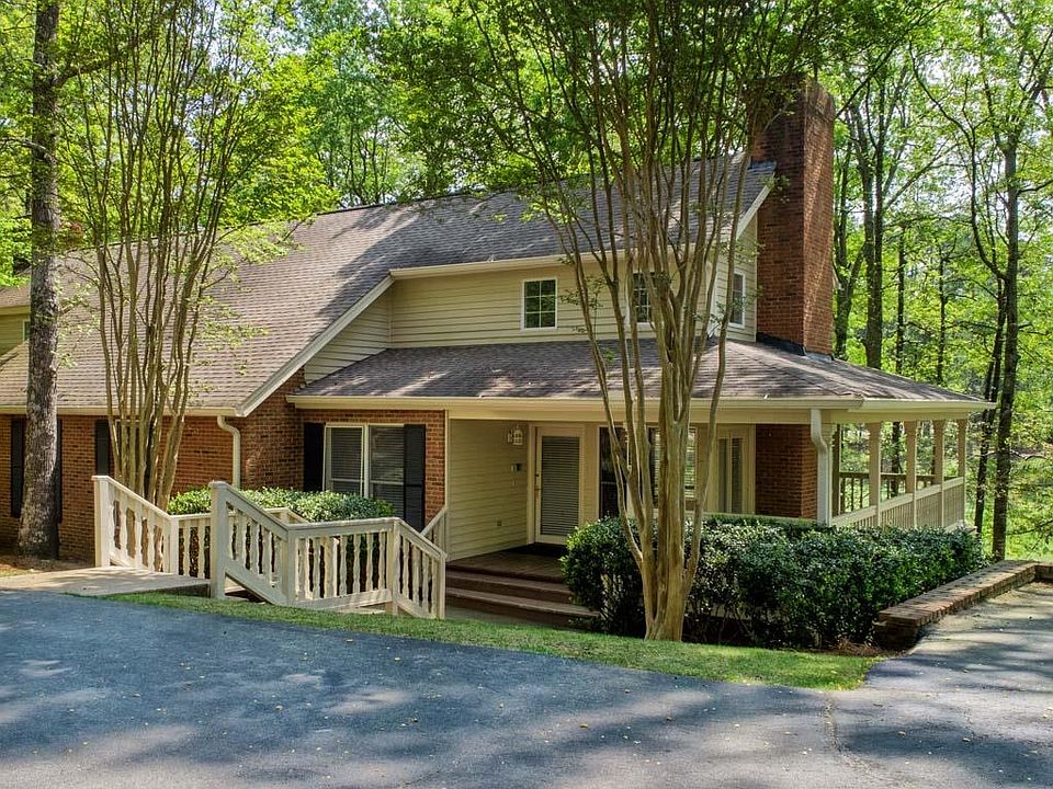 1st image of 1002 Cupp Ln