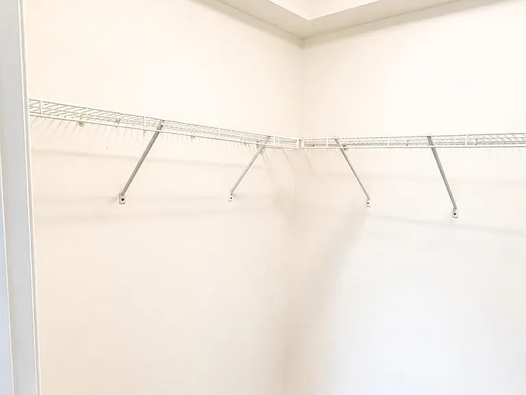 Walk-in closet