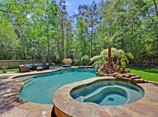 71 E Sterling Pond Cir, Spring, TX 77382