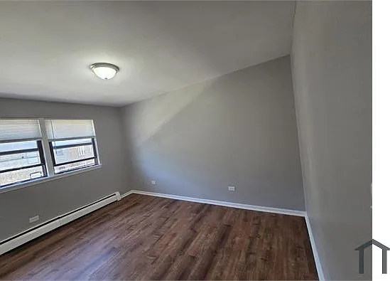 8201 S Maryland Ave #3 — Photo 6