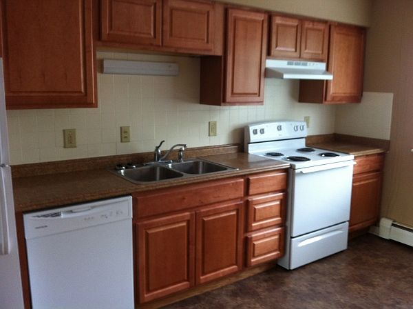 2nd image of 713 W Church St APT 12