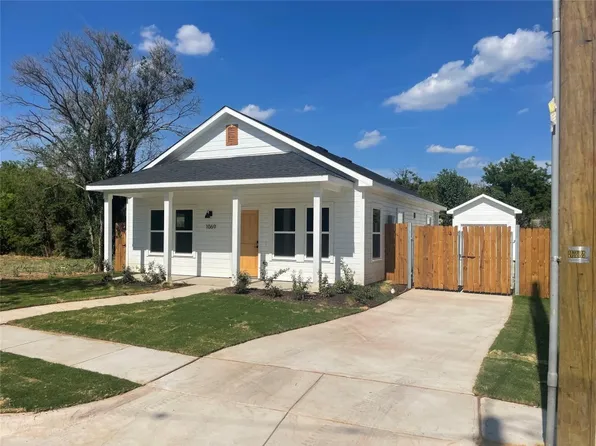 1069 Freeman St, Fort Worth, TX 76104