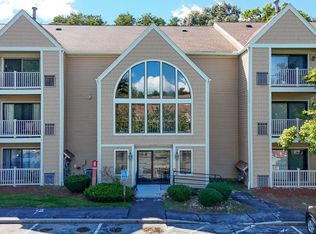 102 Hunters Run Pl, Haverhill, MA 01832
