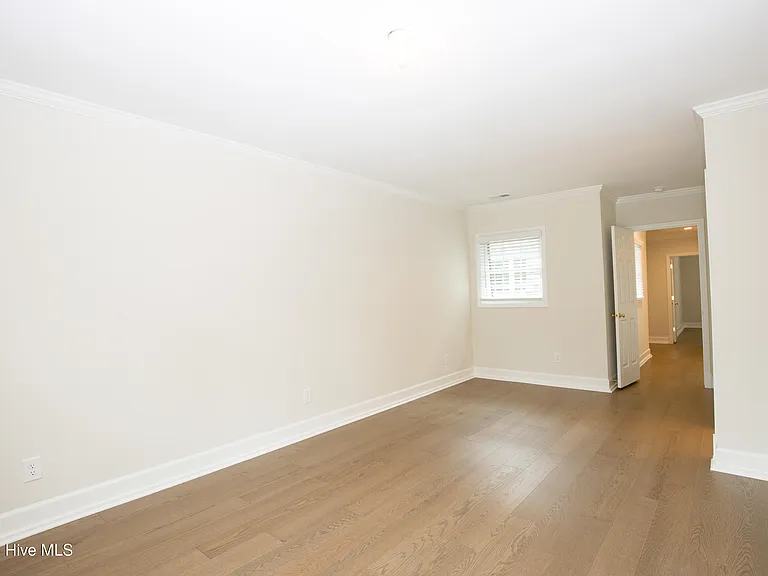 131 Racquet Ln — Photo 47
