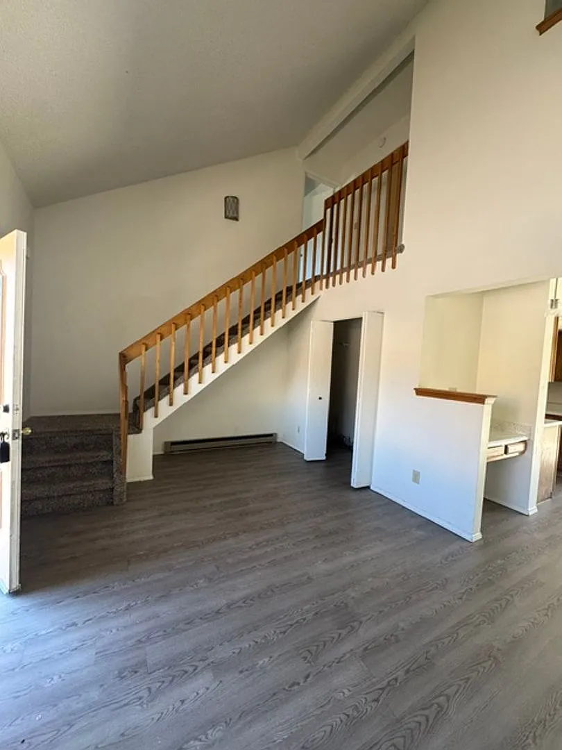 2 Bedroom Townhome with a Fireplace — Photo 3