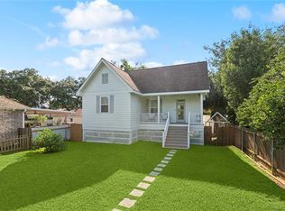 6945 Milne Blvd #A, New Orleans, LA 70124