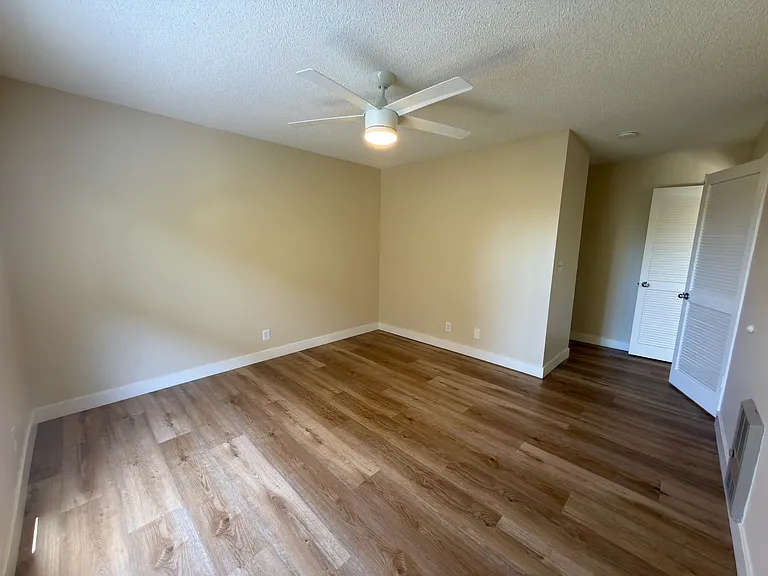 343 Streamwood — Photo 21