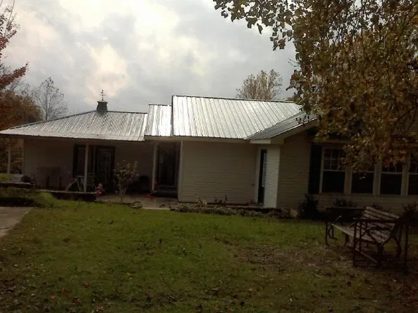 225 Taylor Ln, Spruce Pine, AL 35585
