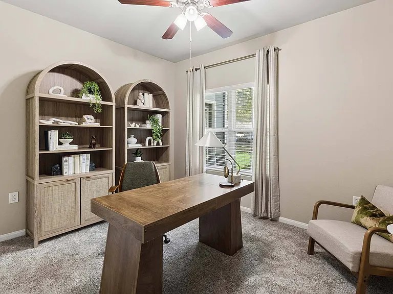 Avalon Apartments — Photo 8