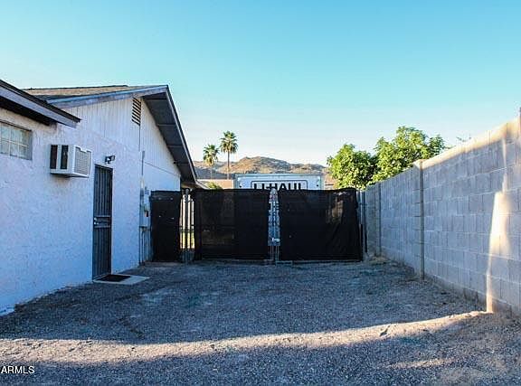 5th image of 1923 E SOUTH MOUNTAIN Avenue