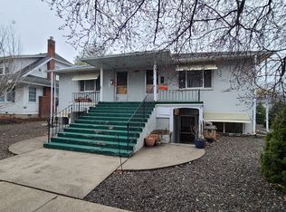 1610 4th St, La Grande, OR 97850