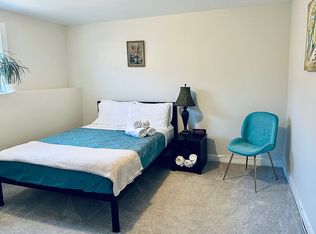 7568 Thurston Ln, Manassas, VA 20111
