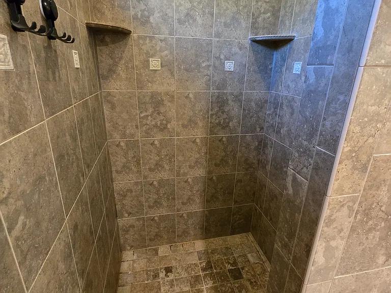 Master shower