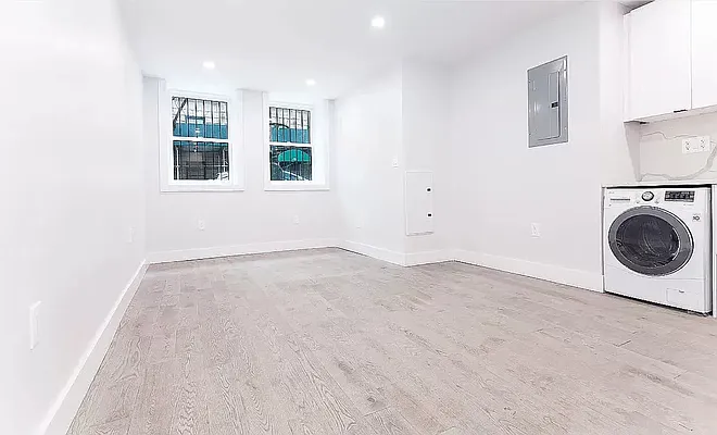 Rented by REAL New York | media 18