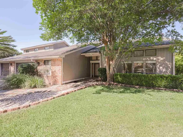 8502 Punta Lora, Pensacola, FL 32514