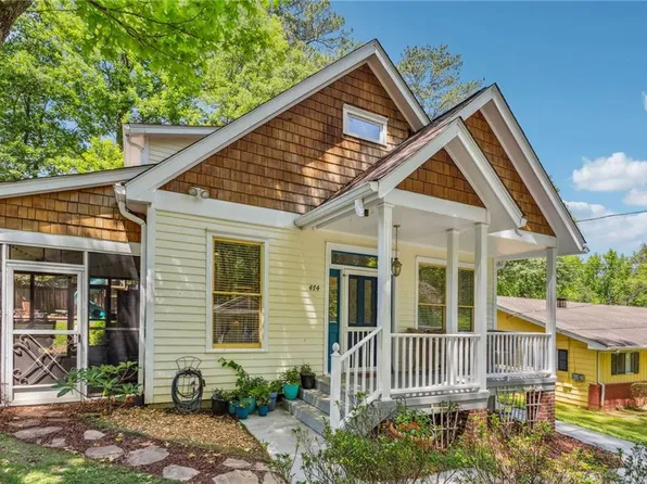 474 Hemlock Dr, Pine Lake, GA 30072
