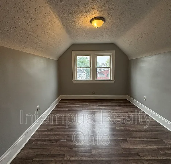 942 Eddy Rd #3 — Photo 15