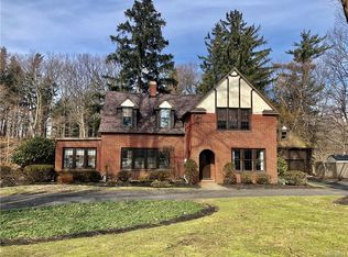 7340 Quaker Rd, Orchard Park, NY 14127