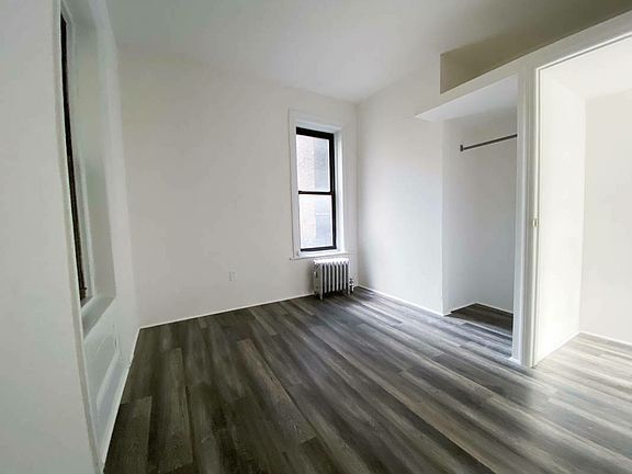 5th image of 1904 3rd Ave #2WC