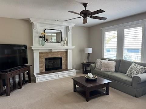 3rd image of 1906 W Kiera Cir