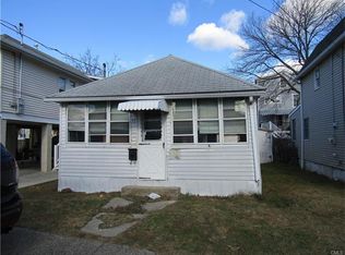 11 Tremont St, Milford, CT 06460