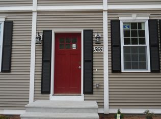 555 Congdon St W, Middletown, CT 06457